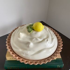 Vintage Lemon meringue Pie Dish